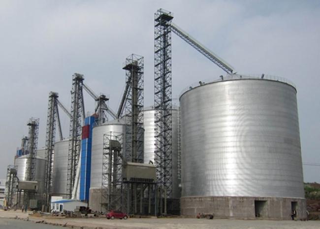 黄冈大型钢板库构造参数及水泥储存质量